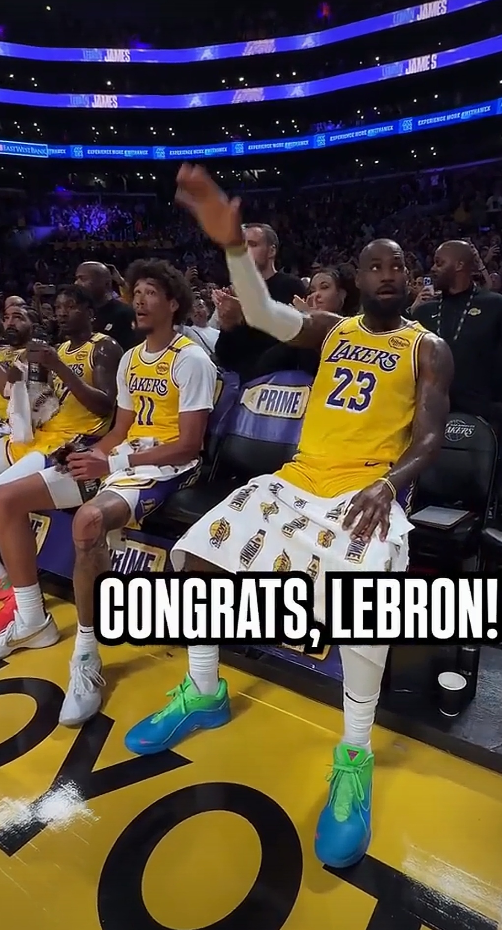 NBA选手刷新世界纪录,震撼全场 NBA选手刷新世界纪录,震撼全场