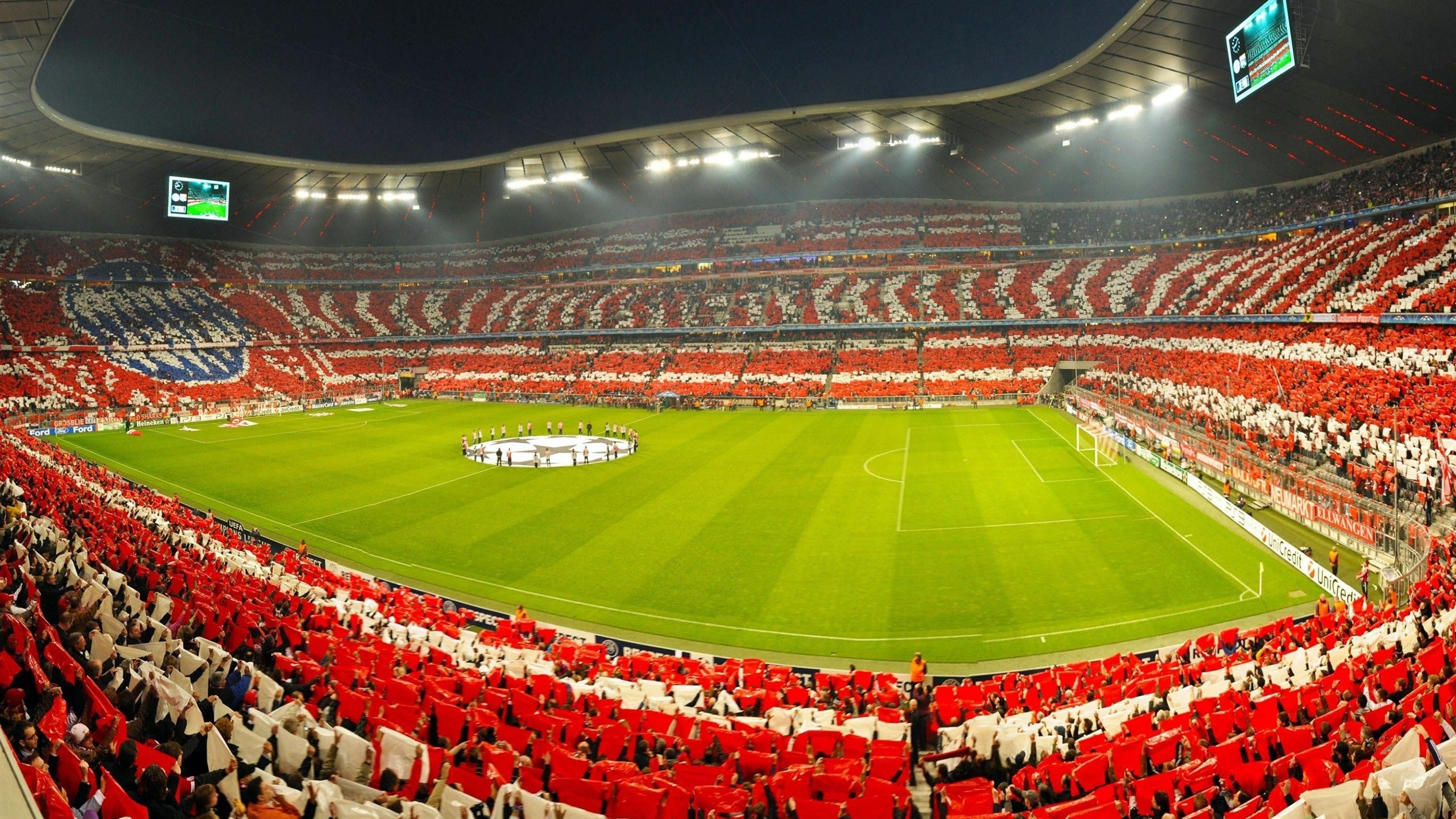 在两个平行世界里，掘金绝境逆袭，三球临危受命