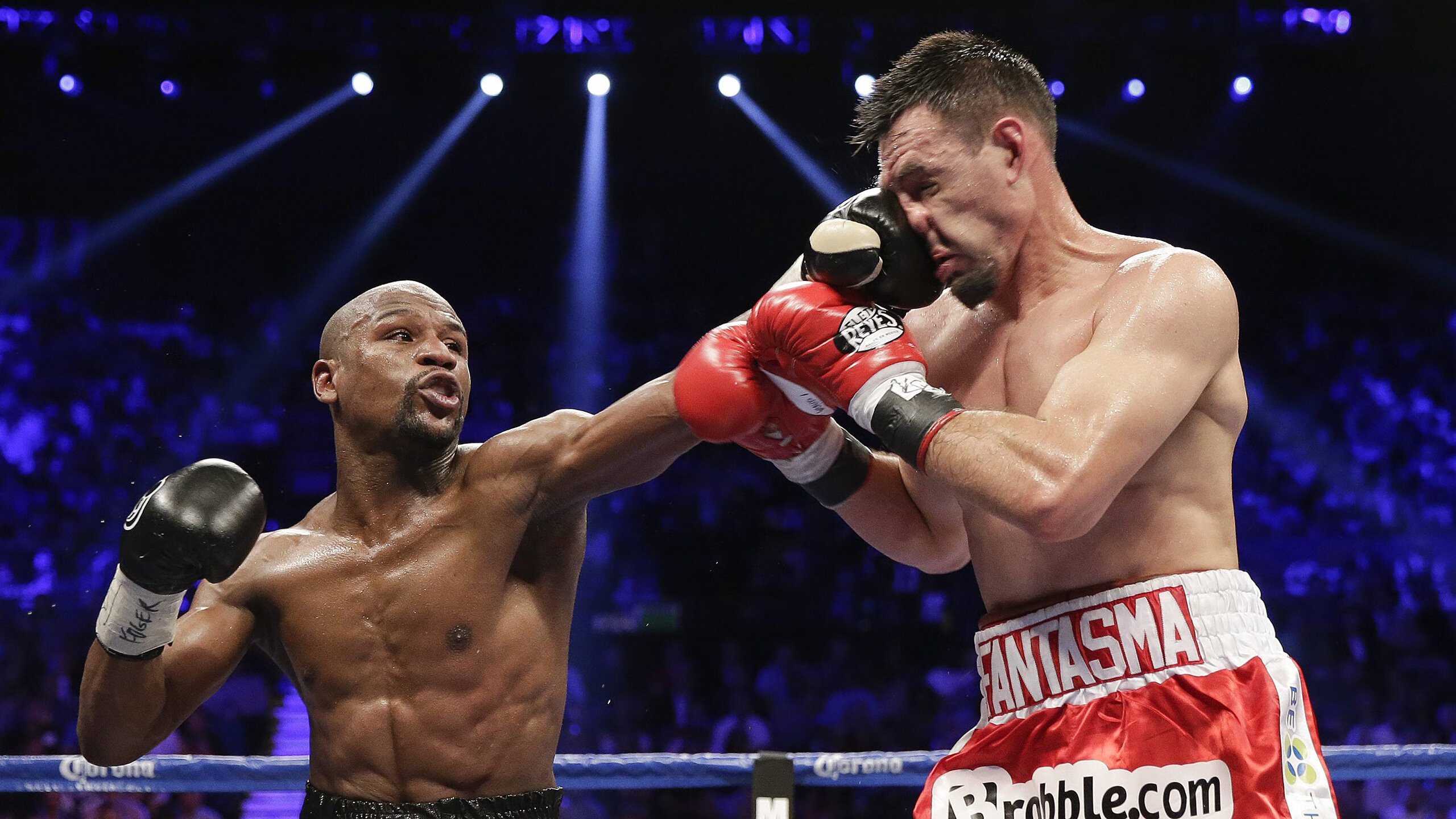 突尼斯以团队火力编织铁幕，姆巴佩用防守艺术锁定胜局